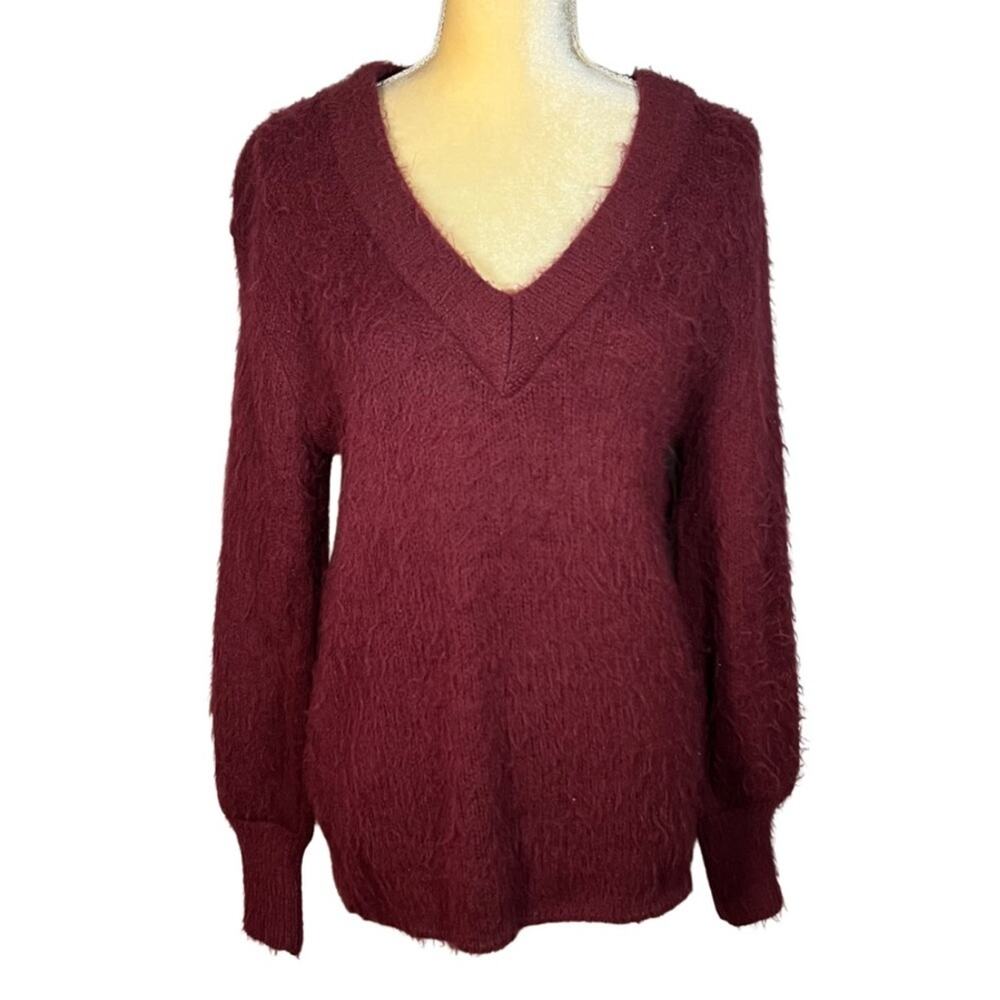 BP Fuzzy V Neck Sweater, XS